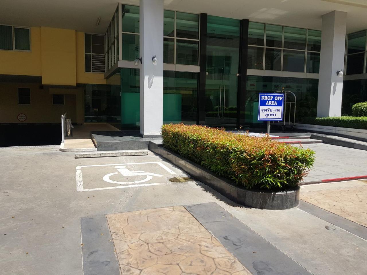 Olive Hotel & Residence Bangkok Sukhumvit 101 Kültér fotó